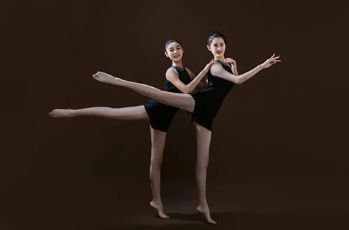 1-25110G615563P.jpg